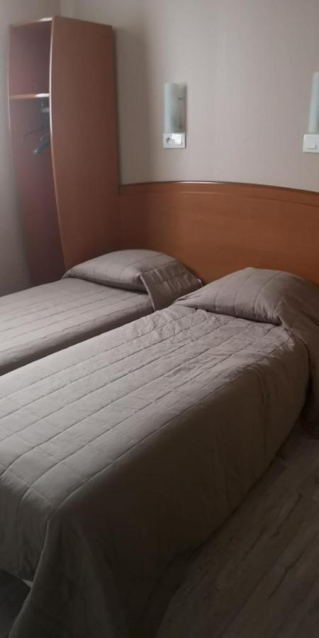 Hotel Amarante 브장송 외부 사진